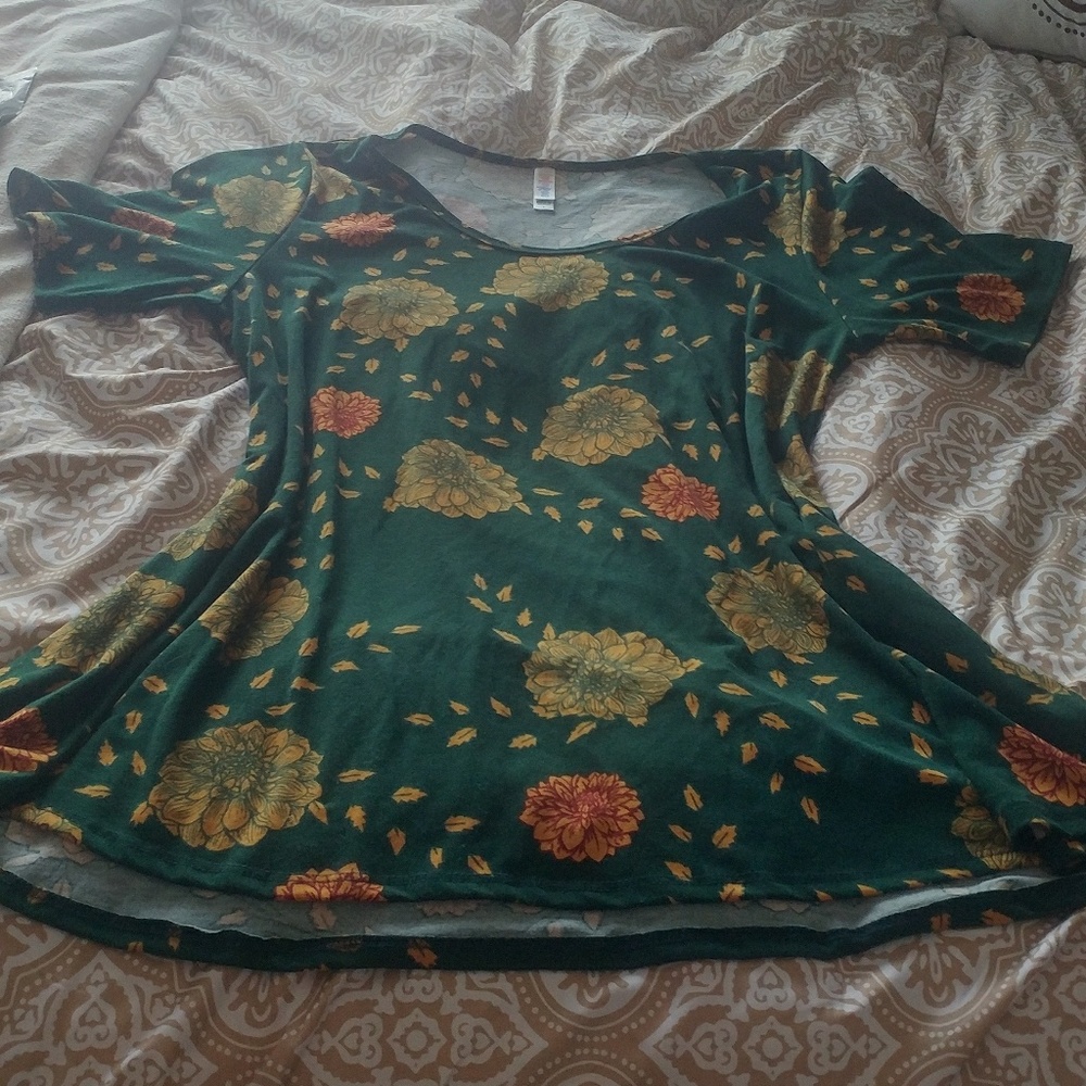 🍁LULAROE PERFECT LARGE🍁